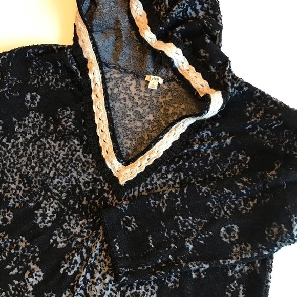 Dylan Anthropologie Velvet Burnout Hoodie Black S Floral Lace Trim Bohemian Boho - Picture 2 of 7